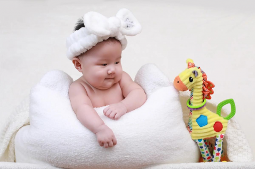 衢州宝宝几个月翻身